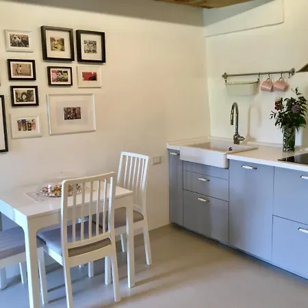 Bed & Breakfast La Pergola 3*