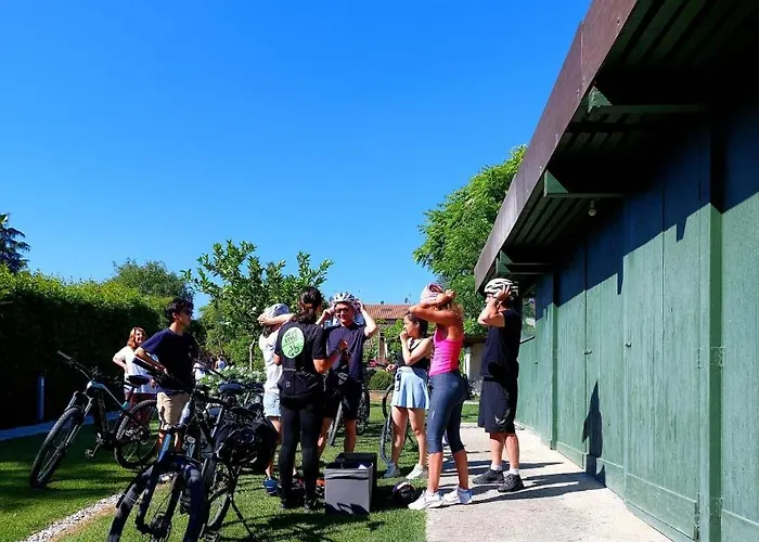 住宿加早餐酒店 La Pergola 3*