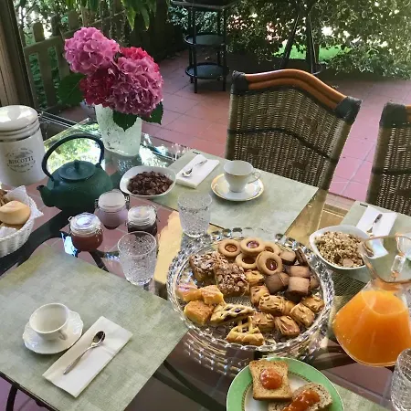 La Pergola Bed & Breakfast 3*