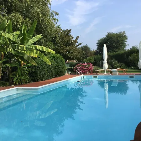 La Pergola 3* تشيزينا