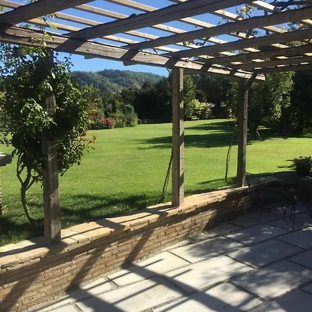 La Pergola Bed & Breakfast 3*