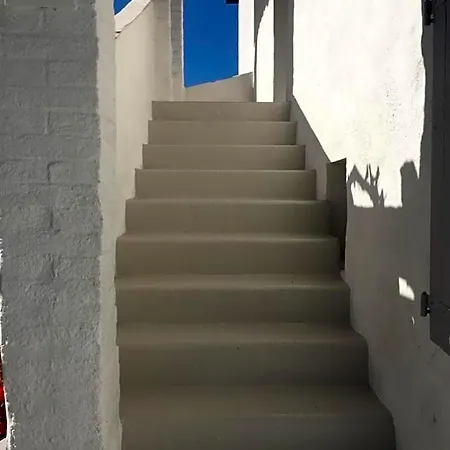 La Pergola לינה וארוחת בוקר צ'זנה