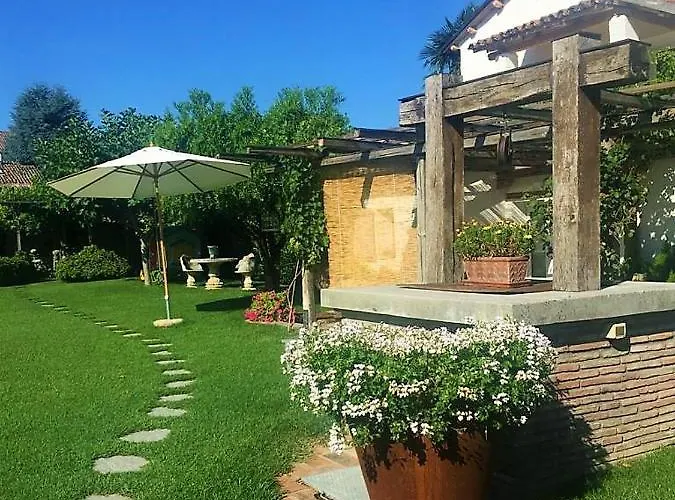 Oda ve Kahvaltı La Pergola 3*